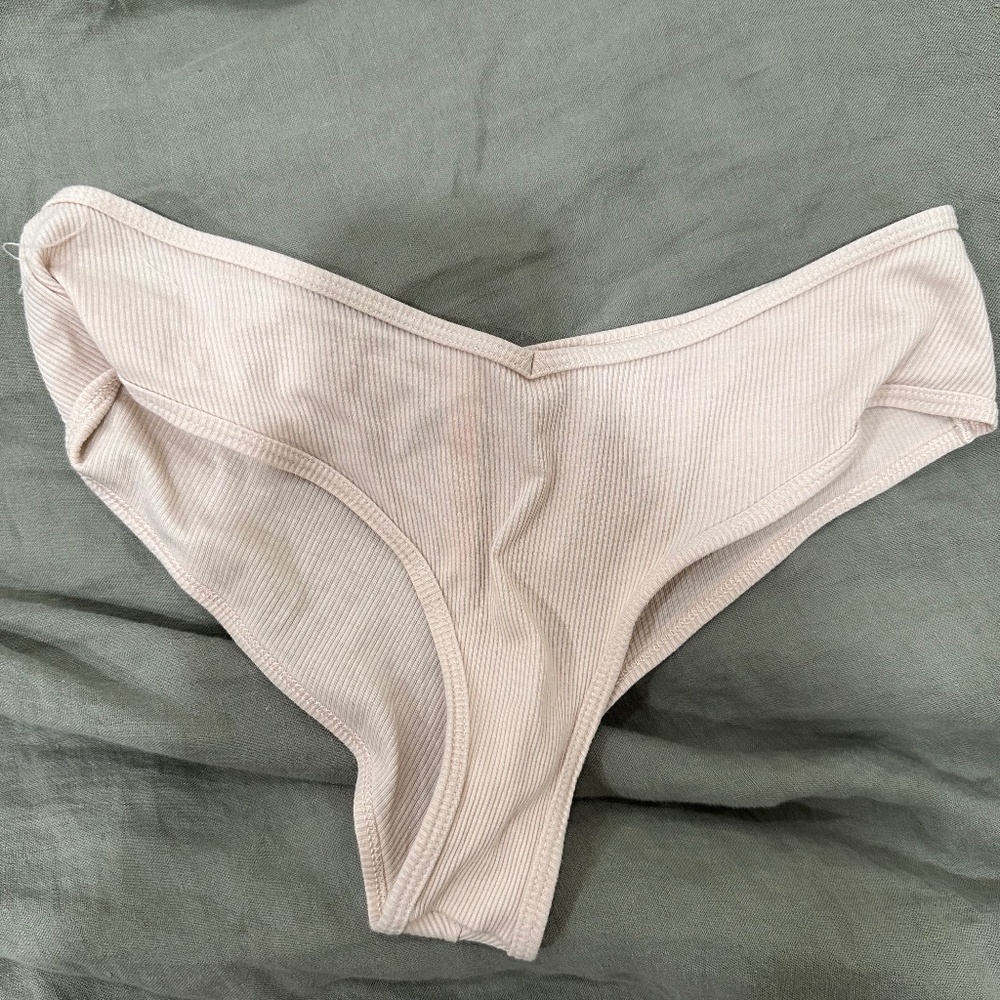 Victoria’s Secret cheeky panty